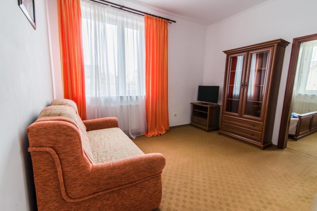 Kameliya Guest house